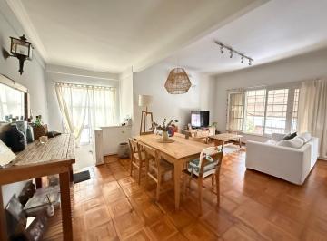 Casa · 97m² · 3 Ambientes · Casa en Venta Acassuso