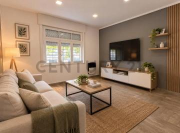 Casa · 120m² · 4 Ambientes · 1 Cochera · Venta Casa 4 Amb C/ Jardin y Cochera - San Antonio de Padua - Merlo
