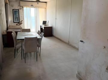 Departamento · 99m² · 2 Ambientes · Departamento a Refaccionar en Villa Elvira