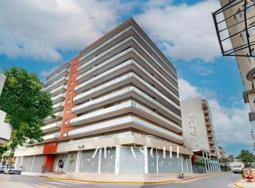 Departamento · 48m² · 2 Ambientes · Venta: Departamento 2 Ambientes con Cochera: La Merced y Tres de Febrero