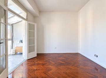 Departamento · 25m² · 1 Ambiente · Monoambiente Restaurado a Nuevo con Balcón en Larrea Casi Sarmiento, Caba.