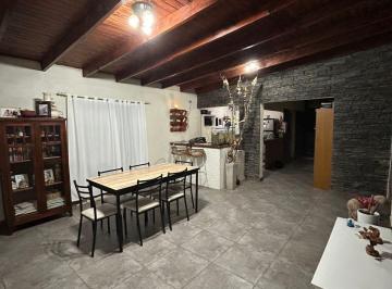 Casa de 4 ambientes, Cañuelas · Venta de Casa Centro de Cañuelas