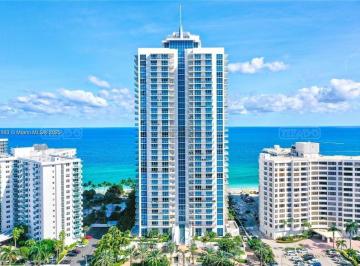 Departamento · 214m² · 4 Ambientes · 1 Cochera · Departamento en Venta en Hollywood, Miami, Florida