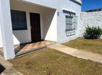 Casa · 35m² · 2 Ambientes · Alquiler de Casa - Palomar