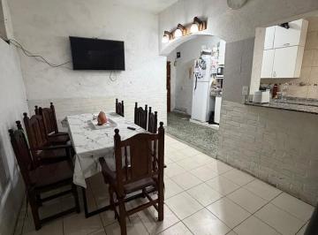 PH · 59m² · 5 Ambientes · PH en Monserrat