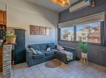PH · 64m² · 3 Ambientes · Venta - PH - 3 Ambientes - Terraza - Luminoso - Liniers - Permuta