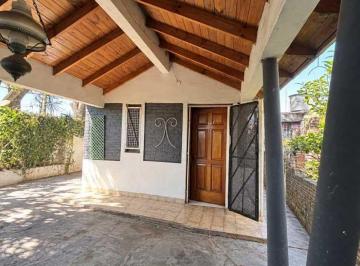 Casa de 2 ambientes, Quilmes · Casa Venta Barrio Parque