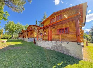 Casa · 171m² · 2 Ambientes · 1 Cochera · Venta de Cabañas en Las Vegas, Potrerillos