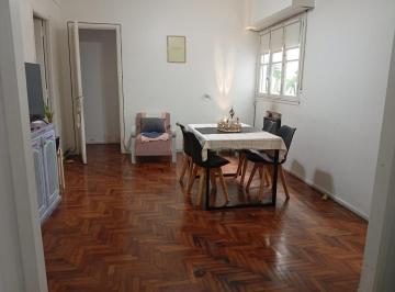 Departamento · 94m² · 4 Ambientes · Departamento en Flores