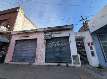 Casa · 150m² · 6 Ambientes · Excelente Oportunidad de Inversión - Ideal Para Renta