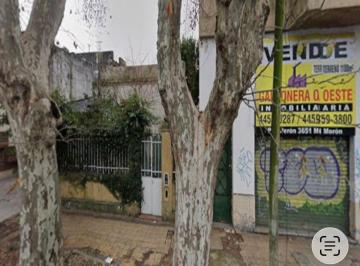 Bodega-Galpón de 3 ambientes, Tres de Febrero · Galpon de 1100 m² con Oficinas en Venta en Caseros