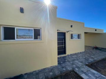 Casa de 3 ambientes, Cañuelas · Vivienda de 3 Ambientes y Pileta a La Venta en Máximo Paz Barrio Moradas de Máximo