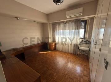 Departamento · 67m² · 3 Ambientes · Venta Departamento 3 Ambientes en Flores
