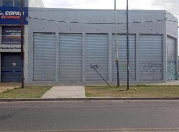Local comercial · 200m² · Local en Alquiler en Los Hornos