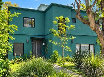 Casa de 5 ambientes, San Miguel · Casa con Jardin y Pileta en Barrio Cerrado, Bella Vista