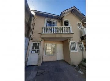 Departamento · 64m² · 4 Ambientes · 1 Cochera · Duplex en Venta 4 Amb Lanus Oeste