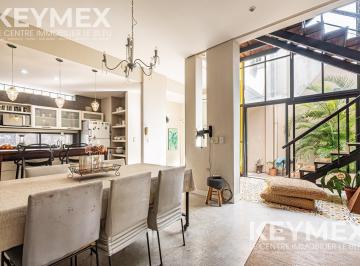 Casa · 134m² · 4 Ambientes · 2 Cocheras · Venta Casa 4 Ambientes con Cochera y Terraza en Villa Urquiza