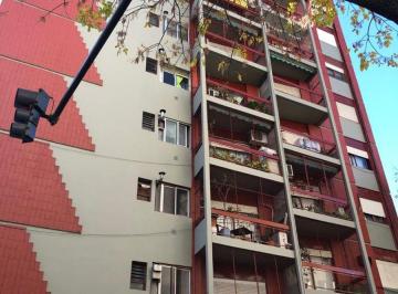 Departamento de 2 ambientes, Caballito · Excelente Depto. de 2 Ambientes C/balcon en La Calle Pringles Al 200, Caballito