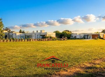 Terreno · 2000m² · Oportunidad! Lote en Venta 2000 m² Cercano a La Laguna, en San Roque, Comarcas de Lujan