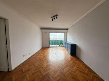 Departamento de 4 ambientes, Avellaneda · Alquiler 4 Ambientes, Avellaneda Centro