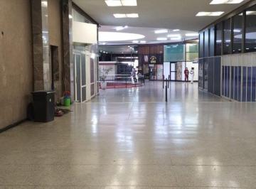 Local comercial · 30m² · Venta de Local Comercial en Galería Tonsa