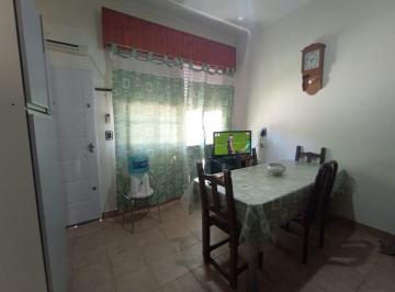 PH · 34m² · 2 Ambientes · PH Venta 2 Ambientes con Patio Castelar Sur