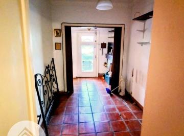 PH de 3 ambientes, San Isidro · PH en Venta con Patio en San Isidro