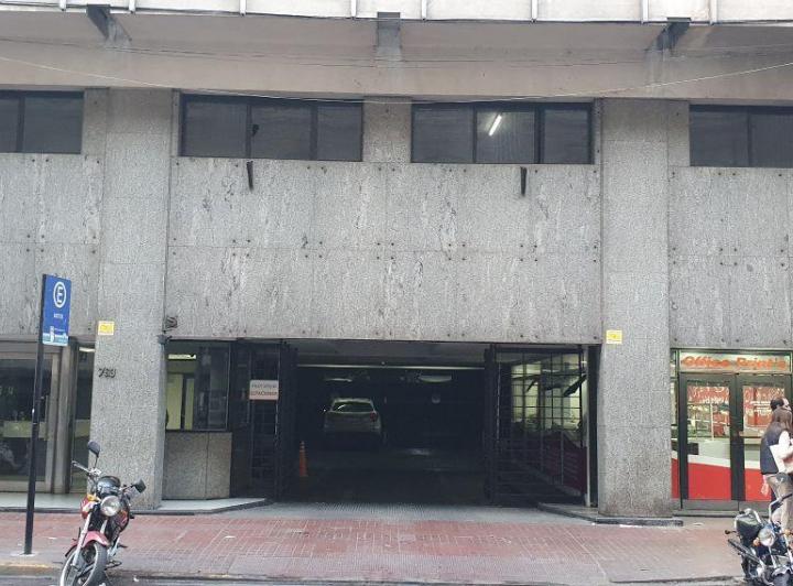 Garage · 12m²