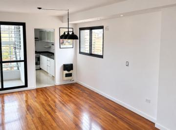 Departamento · 46m² · 2 Ambientes · Departamento Piso Exclusivo de 1 Dormitorio con Terraza y Parrilla Zona Río