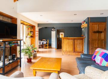 Departamento · 100m² · 4 Ambientes · Venta Departamento San Martin de Los Andes. 3 Dorm. Zona Centro