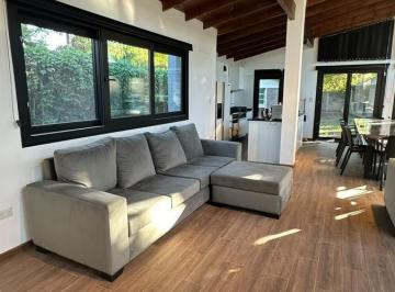 Casa · 250m² · 5 Ambientes · Casa en Alquiler - 4 Dorm. 2 Baños - 2000 m - Ezeiza