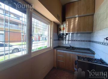 PH · 51m² · 3 Ambientes · PH 3 Ambientes en Wilde en Alquiler