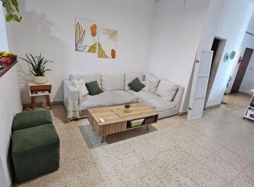 Departamento · 200m² · 3 Ambientes · 1 Cochera · En Venta PH 3 Amb con Cochera Sin Exp - Villa Real