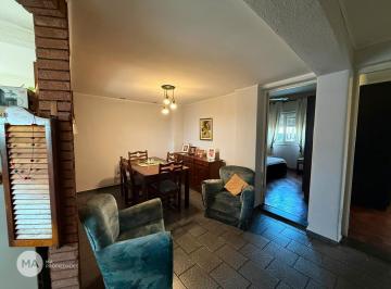 Departamento · 82m² · 5 Ambientes · Venta | Casa Tipo PH 2 Dorm. - Sarmiento 2800 - España y Hospitales Rosario