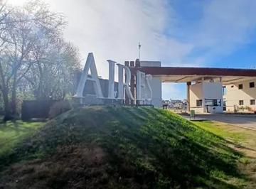 Terreno · 495m² · 1 Ambiente · 1 Cochera · Lote en Venta en Aires del Nordeste Barrio Cerrado 495 m²