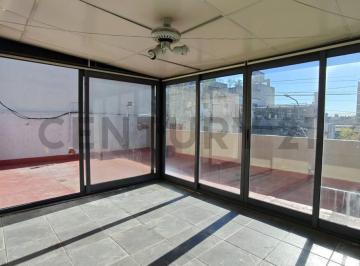Casa · 102m² · 3 Ambientes · 1 Cochera · Venta PH 3 Ambientes Floresta Norte 3 Pisos Cochera Departamento Terraza