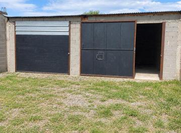Terreno · 90m² · Venta de Terreno Cerrado con Tapia Perimetral, Portón Corredizo y Galpón