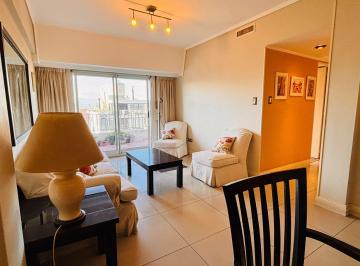 Departamento · 90m² · 4 Ambientes · 1 Cochera · Departamento Cuatro Ambientes Sobre Av Colon
