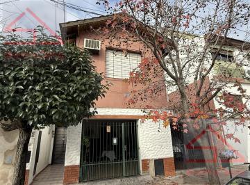PH · 82m² · 3 Ambientes · 1 Cochera · PH en Venta 3 Amb. con Cochera - Ramos Mejia Sur