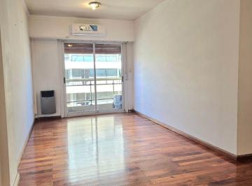 Departamento de 3 ambientes, La Plata · 43 Entre 13 y 14. Excelente Departamento 2 Dorm.. con Cochera