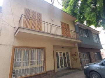 Casa de 4 ambientes, Ciudad de Mendoza · Casa Centrica m San Martin