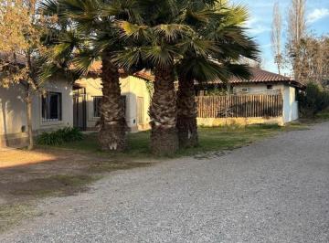 Casa · 180m² · 3 Ambientes · 2 Cocheras · Casa en Huerto del Sol