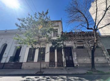 Casa de 1 ambiente, San Cristobal · Venta Casa en Lote Propio en Dos Plantas a Refaccionar o Demoler