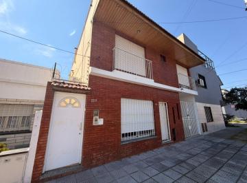 PH · 55m² · 3 Ambientes · PH en Lanús Oeste