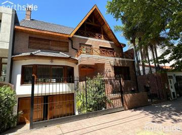 Casa · 400m² · 6 Ambientes · 4 Cocheras · Casa en Alquiler en Martinez - Libertador Al Rio
