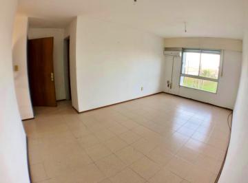 Departamento · 50m² · 3 Ambientes · Colonia - Alquiler de Apartamento de 2 Dorm. Céntrico en Primer Piso