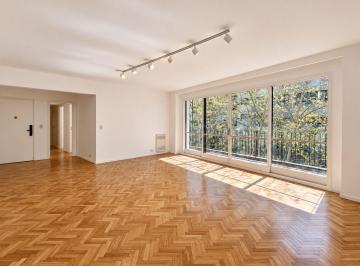 Departamento · 172m² · 4 Ambientes · 1 Cochera · Semipiso Venta Recoleta 4 Amb Cochera Dependencia