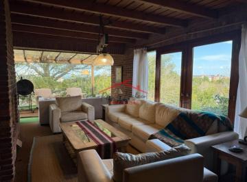 Casa · 629m² · 6 Ambientes · 2 Cocheras · Casa en Pinamar Norte - Zona Iglesia