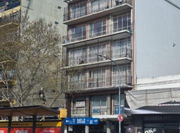 Departamento de 3 ambientes, Floresta · Departamento 3 Ambientes con Patio Contrafrente