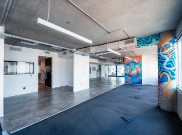 Oficina comercial · 256m² · 7 Ambientes · Oficina en Alquiler Parque Patricios